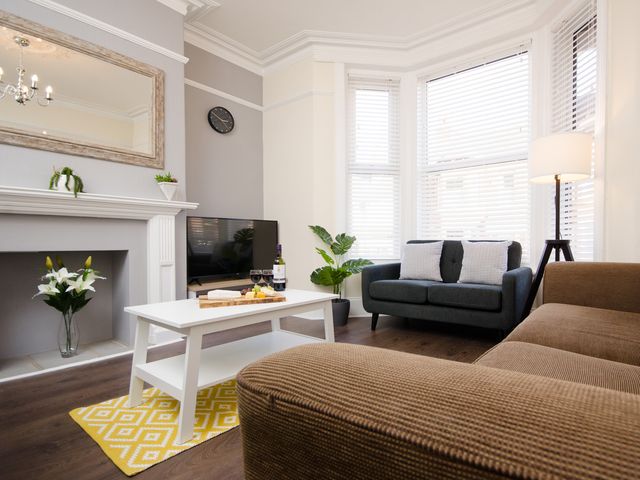 46 Ashville Avenue - 1207027 - photo 5