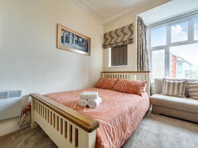 Ground Floor Studio Apartment at SeaCote - 1207163 - photo 2