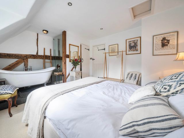 Cottage Sleeps 4 with Enclosed Garden - 1207168 - photo 5