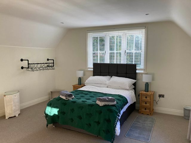 5Bed 10Guests Fireplace HotTub Pets ok Parking - 1207172 - photo 4