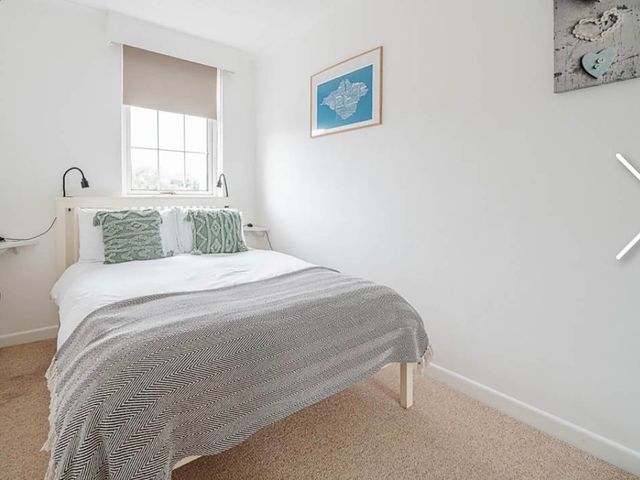 3 bedroom house 3mins to beach Pet Friendly - 1207173 - photo 4