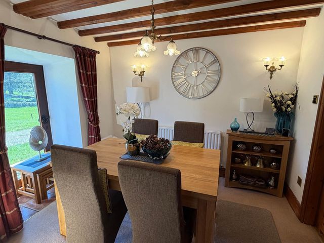 Barn Sleeps 4 Parking Near Alton Towers Peak Dist - 1207180 - photo 4