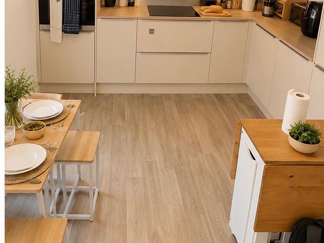House Sleeps 6 with Garden and Parking - 1207212 - photo 3