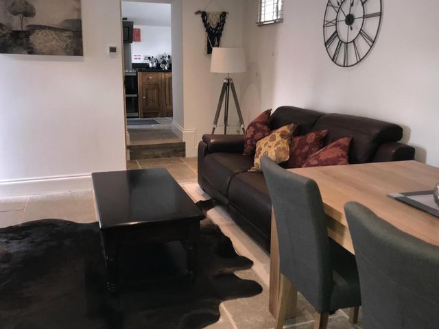 Barn Sleeps 4 Parking Near Alton Towers - 1207253 - photo 2