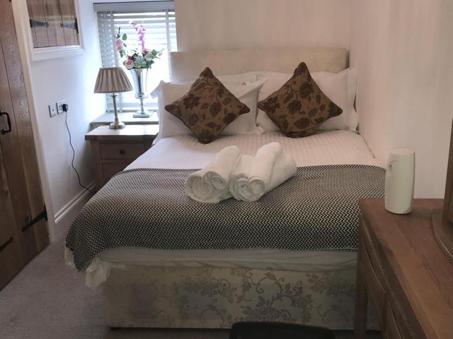 Barn Sleeps 4 Parking Near Alton Towers - 1207253 - photo 4