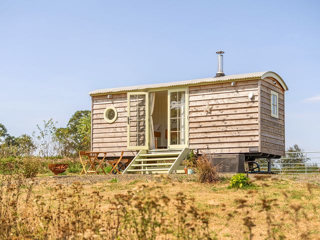 Cosy Luxury Owls Roost Hut with Private Hot Tub - 1207264 - photo 2