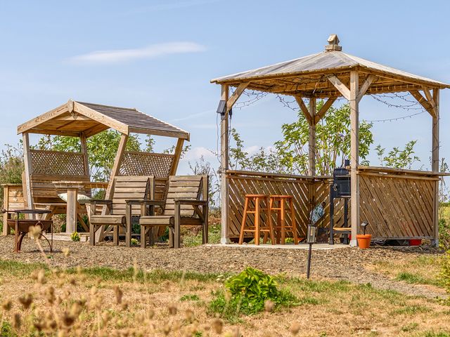 Cosy Luxury Owls Roost Hut with Private Hot Tub - 1207264 - photo 3