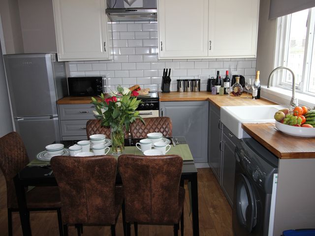 Cornerhouse Apartment 4 - 1207938 - photo 3