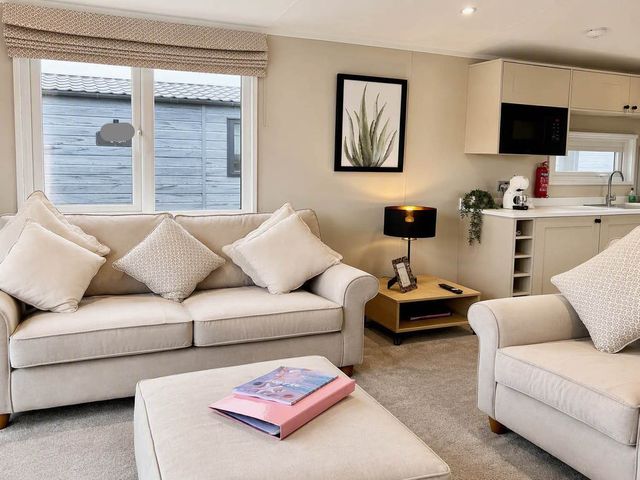 Lovely Holiday Home On Waxham Sands - 1208298 - photo 2