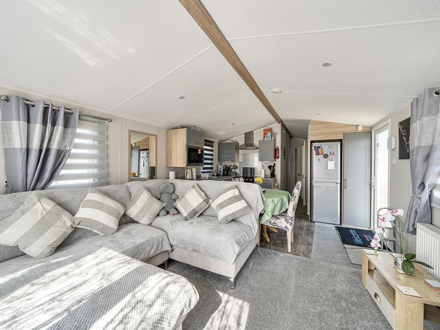 Cayton Bay Holiday Park Kestrel40 - 1208310 - photo 2