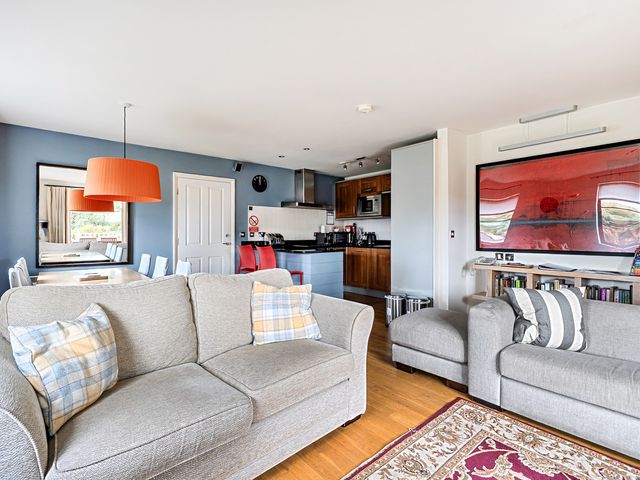 2bed sleeps4 pool freeparking Trenythonestate - 1208311 - photo 2
