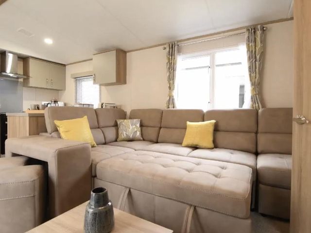 Coopers Beach 3Bed Caravan Sleeps 8 Pets Ok - 1208322 - photo 2