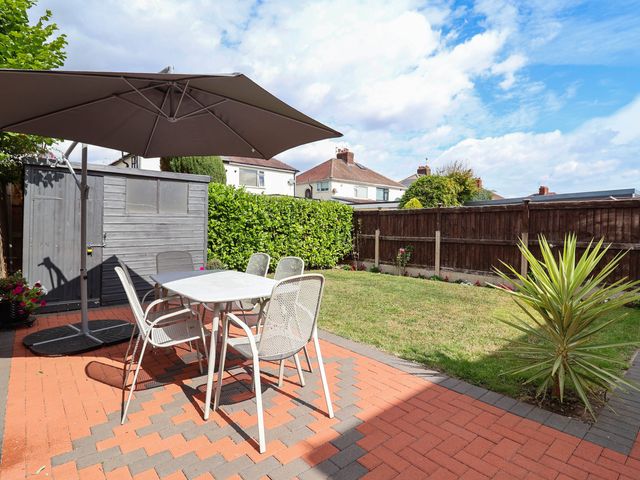 Laburnum House - 1208873 - photo 2