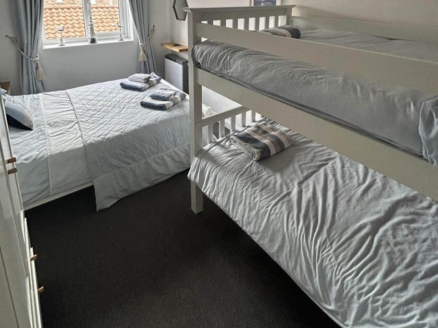 Immaculate 2 Bed Cottage in Flamborough - 1209036 - photo 5