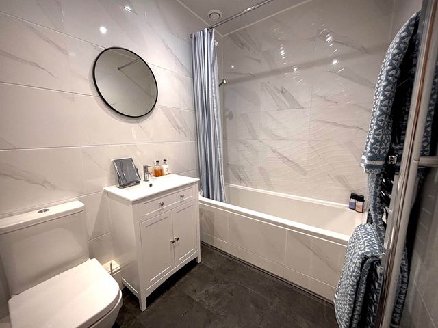 5 Guests  2 Bedrooms  Free Parking 1min Beach - 1209044 - photo 5