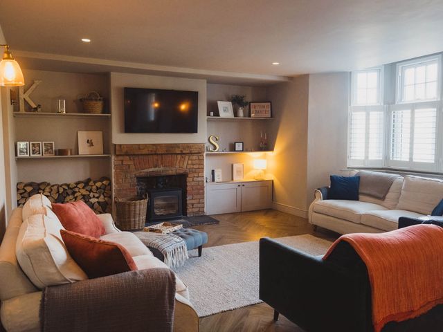 Luxury House sleeps 14 with Secret Bar near Bath - 1209058 - photo 3