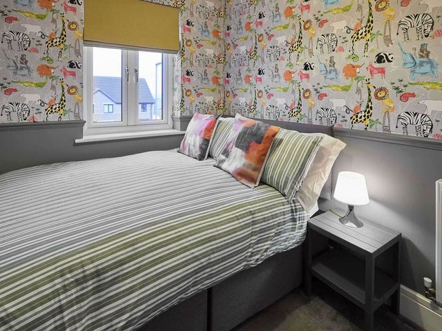 House Sleeps 8 with WiFi - 1209062 - photo 5