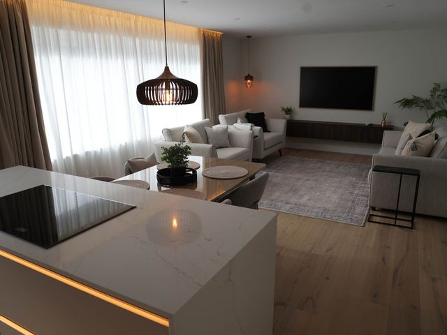 1st Floor Luxury 2Bed Apt Sleeps 6 - 1209072 - photo 2