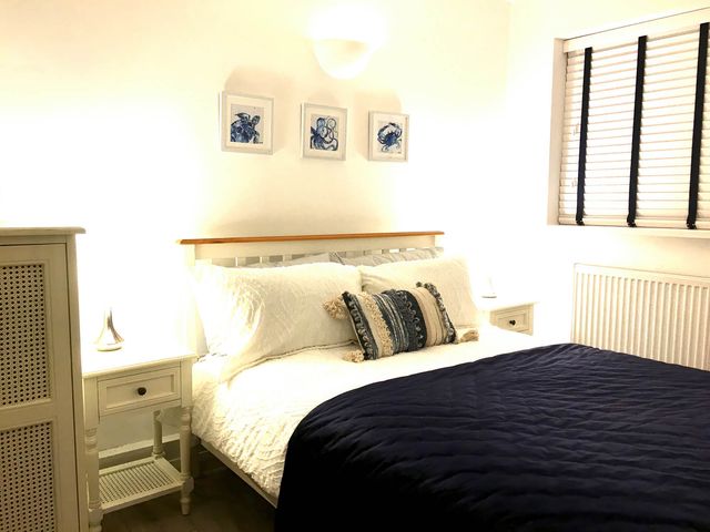 Torpoint Apartment Sleeps4 Seaside Parking - 1209076 - photo 4