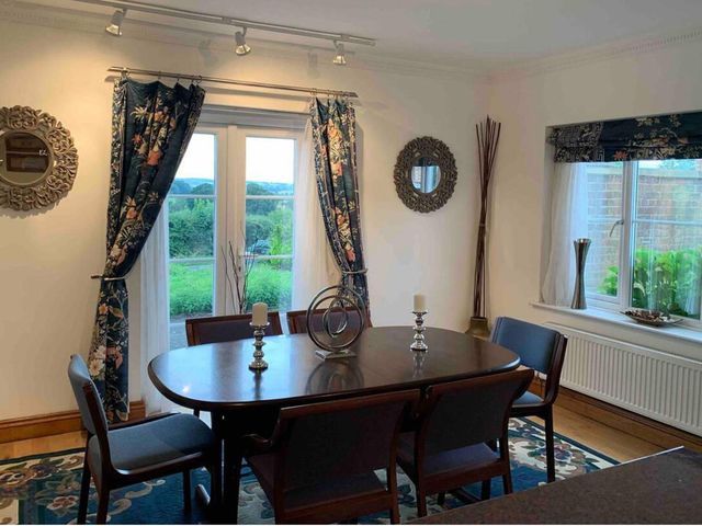 2Bedroom Cottage with 2 Ensuites Sleeps 6 Wifi - 1209081 - photo 2