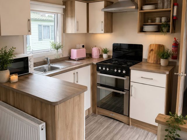 Coastal Caravan Clacton - 1209121 - photo 2