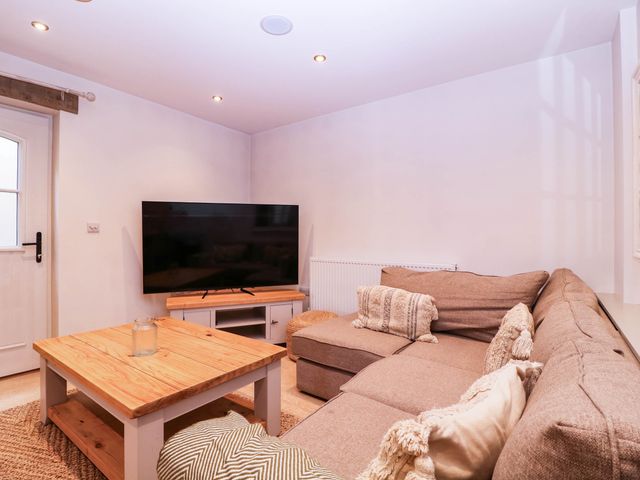 The Burrow at Aveling Cottage - 1209560 - photo 2