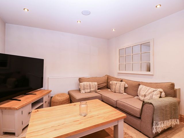 The Burrow at Aveling Cottage - 1209560 - photo 3