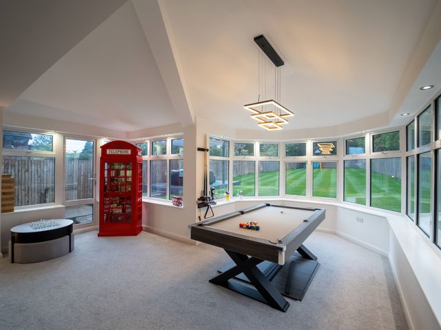 3 bed luxury home with hot tub, free parking and EV - 1209795 - photo 5