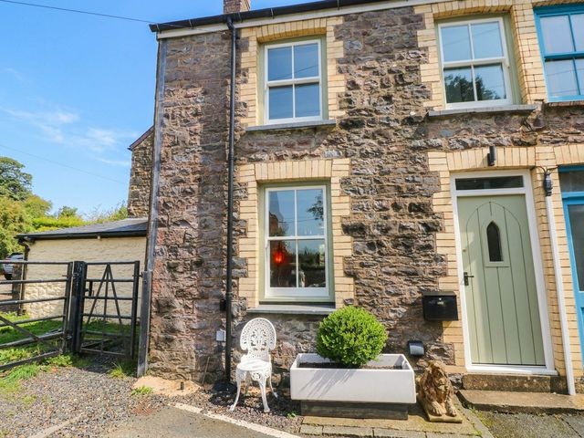 11 Church Street - 1209837 - photo 2