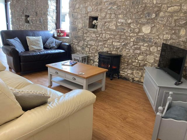 Vale of Glamorgan - Cottage - Sleeps 4 - Parking - 1209981 - photo 2