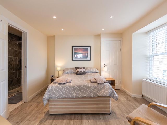Cellardyke 3-Bed House, Sleeps 6 with Sea Terrace - 1209994 - photo 5