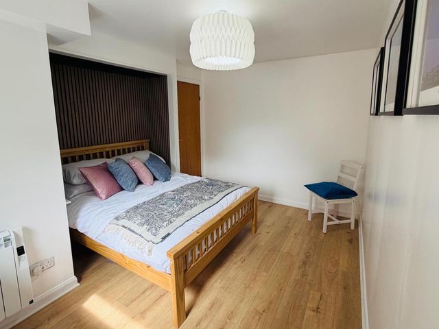 2 Bedroom Central Albany Apt Sleeps 4 - 1209995 - photo 4