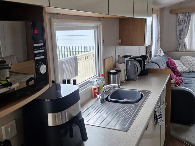 Seafront Caravan Golden Sands 6 Berth - 1210012 - photo 3