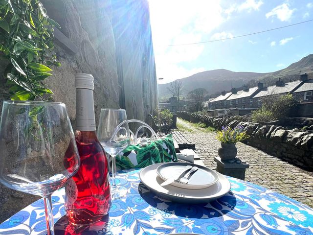 Cottage - Sleeps 4 - Pet friendly - Terrace - 1210048 - photo 5
