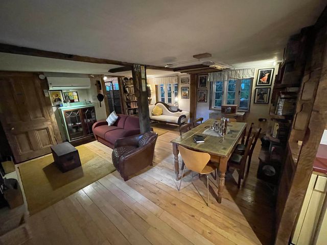 Remarkable Boultons Barn with hot tub and opt sauna - 1210053 - photo 2