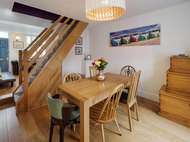 Impeccable 3 bed 2 bath Central Cowes Cottage - 1210065 - photo 3