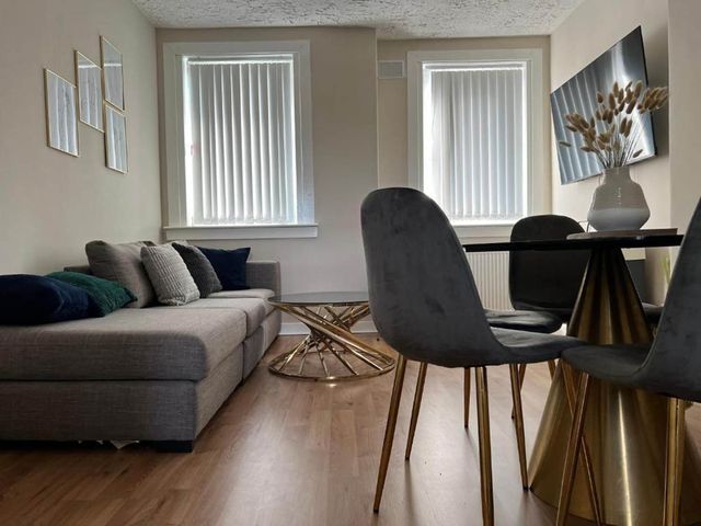 3 Bedroom Flat, sleeping 6 with free parking - 1210069 - photo 2