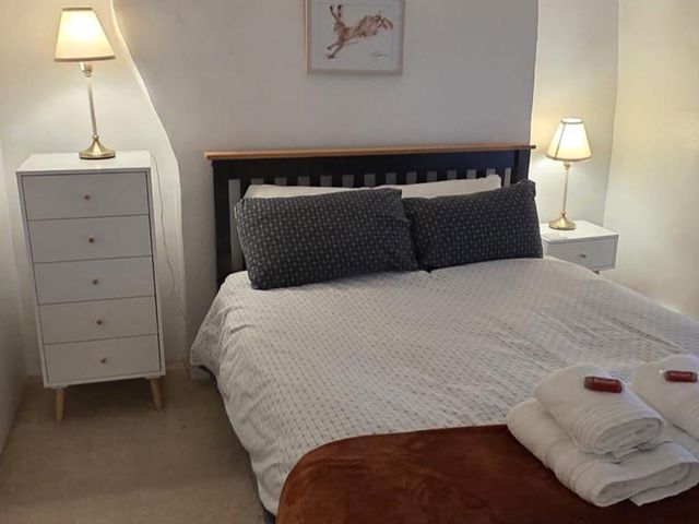 2 Bed cottage, pets welcome and parking available - 1210070 - photo 5