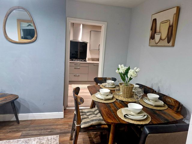 3 Bedroom, sleeping 5 with Wifi - 1210072 - photo 2