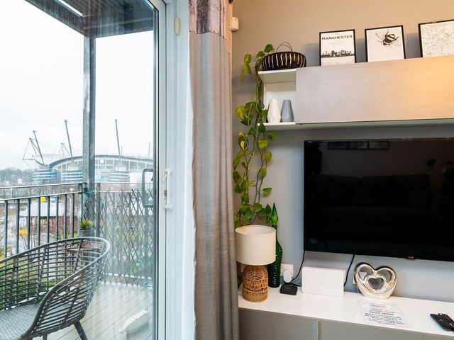 Apartment, Sleeps 6 with Stadium View - 1210074 - photo 4