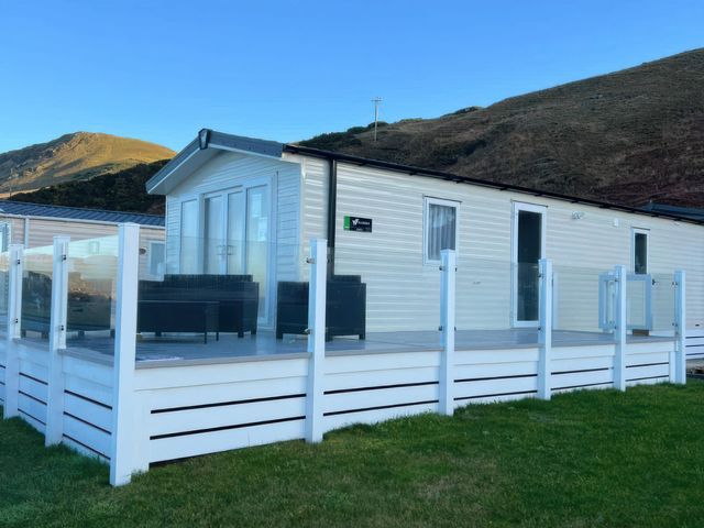 Frontline Sea View : P1 Whilk Meadow Caravan Park - 1210566 - photo 2