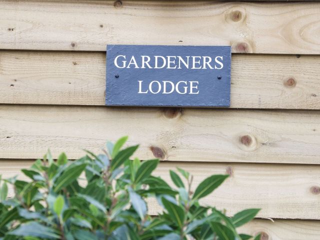 Gardener's Lodge - 1210702 - photo 2