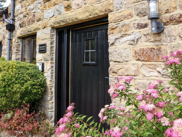 Granary Cottage - 1211 - photo 3