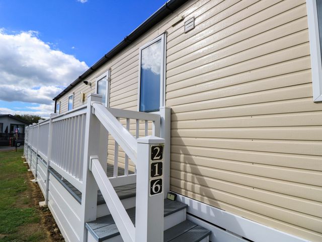 216 Solent Breezes - 1211355 - photo 4
