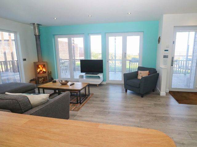 74 Porthmeor - 1211500 - photo 4