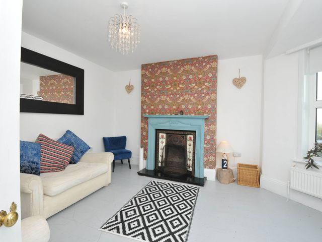 Strand House - 1211954 - photo 4