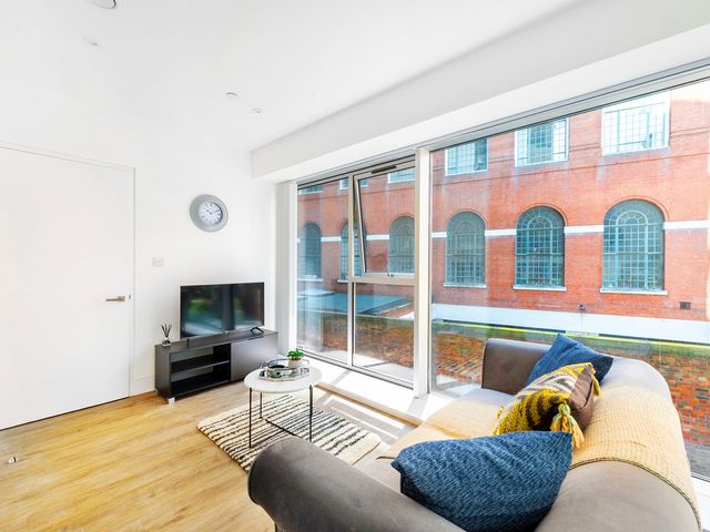 Luxury City Centre Apartment, Prime Location - 1212445 - photo 2