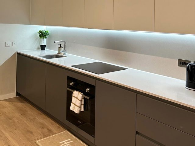 Central Apartment with Free Parking, Terrace and Gym - 1212551 - photo 4