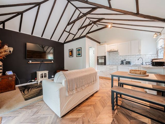 New Forest Hideaway - 1212896 - photo 2