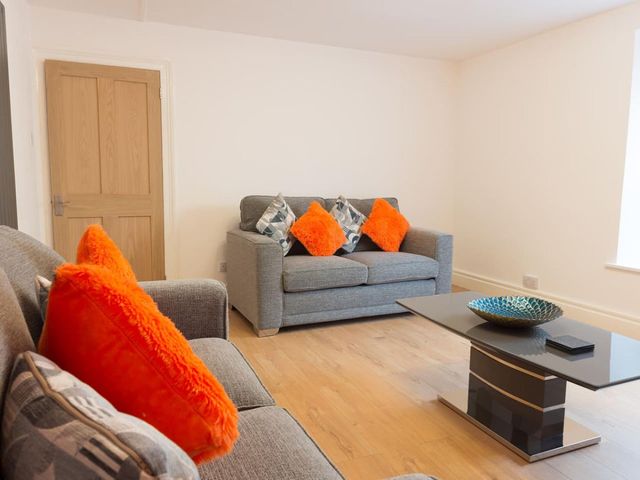 North Road Flat - 1212909 - photo 5